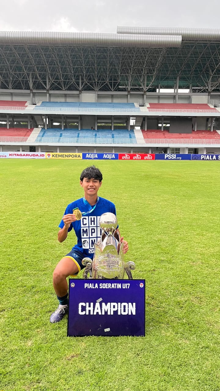 JUARA 1 PIALA SOERATIN U 17 TINGKAT NASIONAL