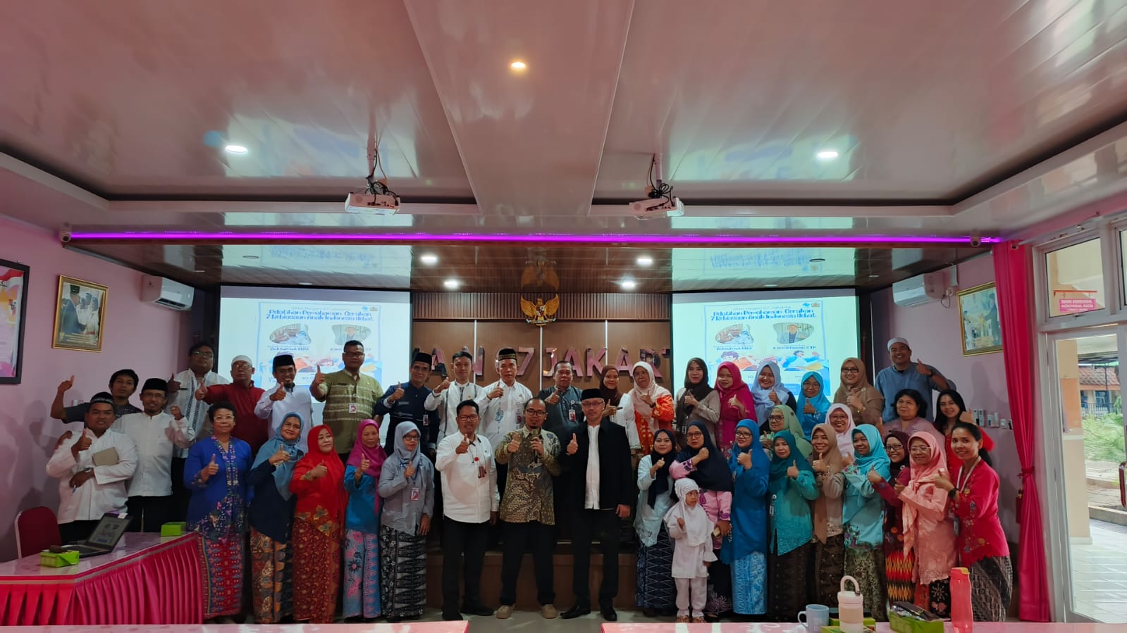 PELATIHAN 7 Kebiasaan Anak Indonesia Hebat